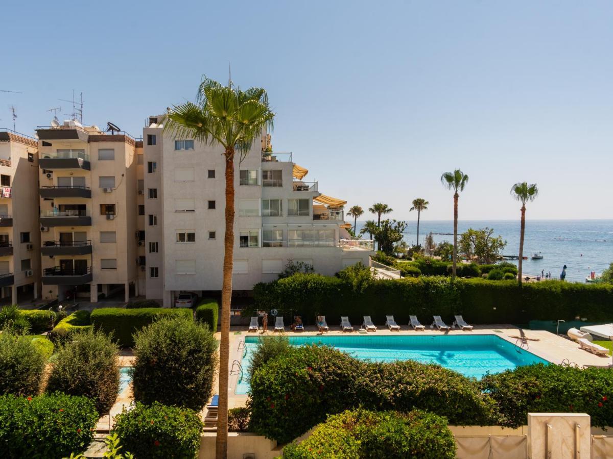 Sanders Ermitage On The Beach - Delightful 1-Bedroom Apartment With Sea View Limassol Exterior foto