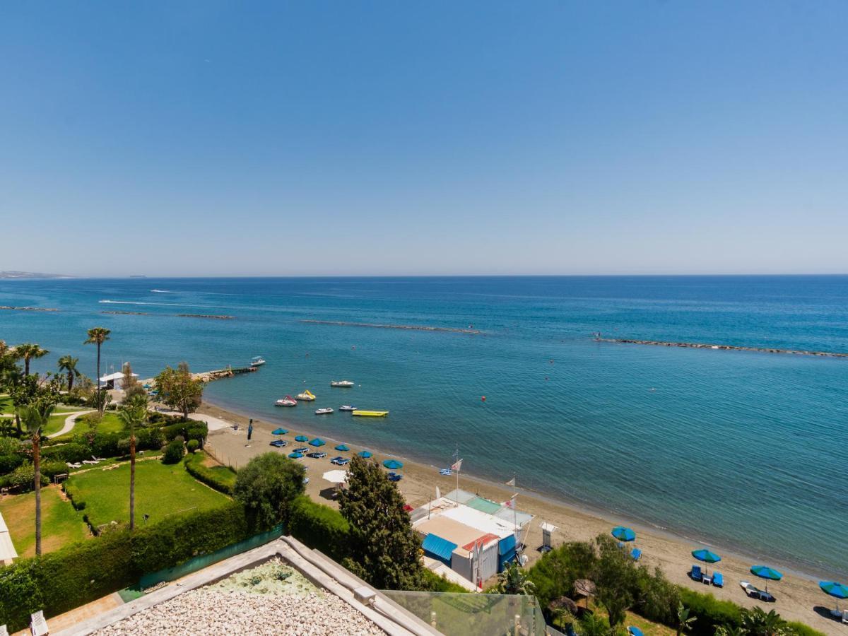 Sanders Ermitage On The Beach - Delightful 1-Bedroom Apartment With Sea View Limassol Exterior foto